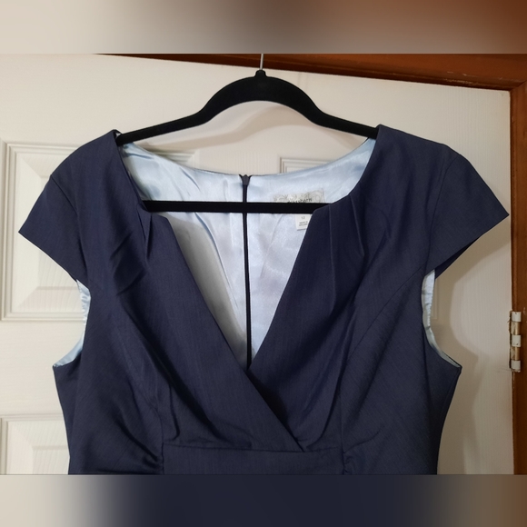 Dress Barn Stretch Column Dress - Picture 3 of 9